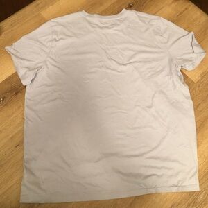 New Without Tag Old Navy Women’s Tee Shirt